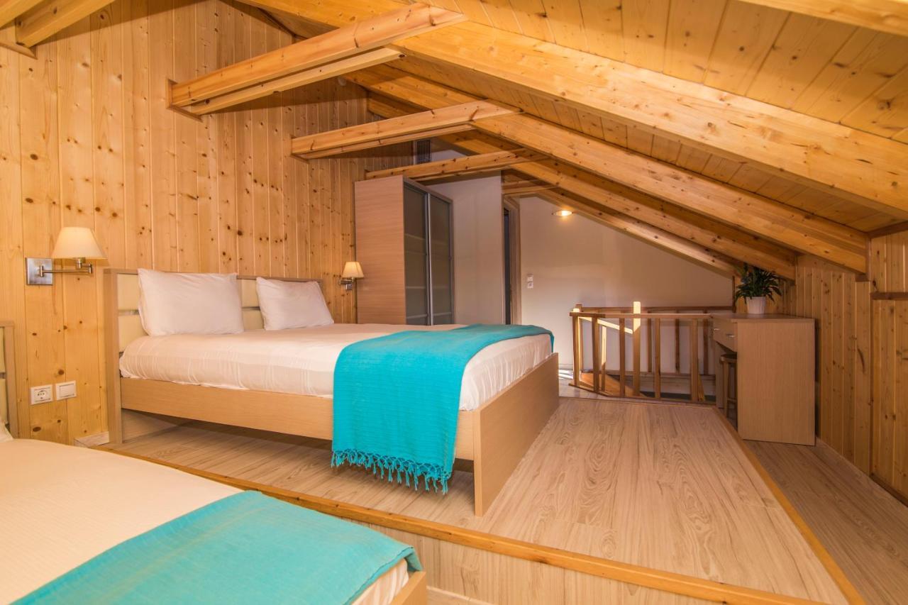 Grand TheoNi Boutique Hotel&Spa Vasiliki Extérieur photo