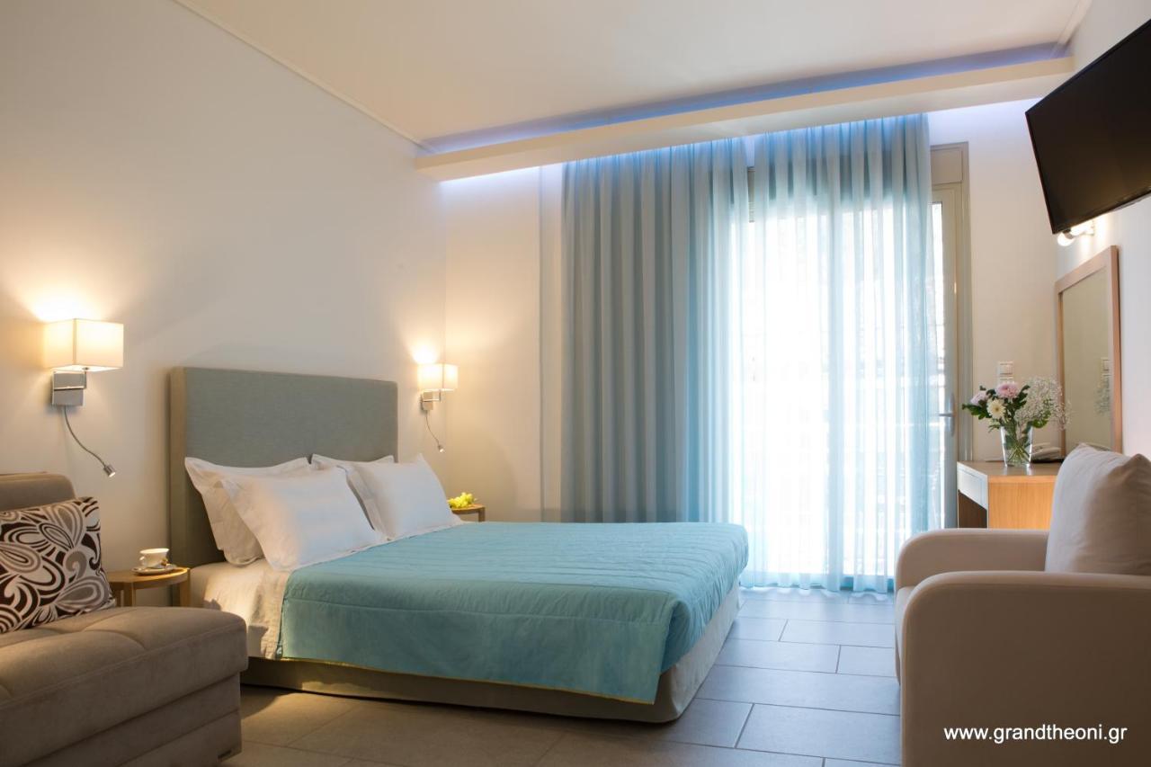 Grand TheoNi Boutique Hotel&Spa Vasiliki Extérieur photo