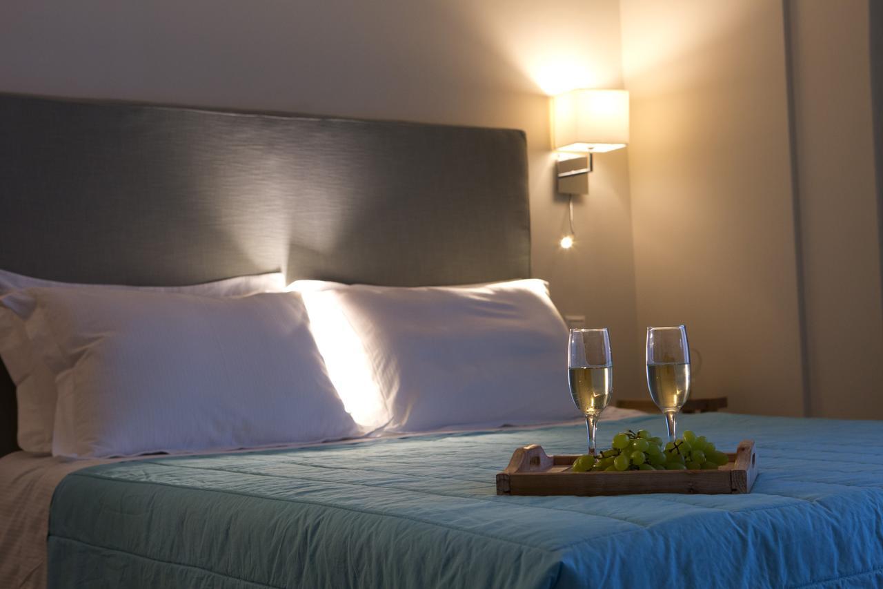 Grand TheoNi Boutique Hotel&Spa Vasiliki Extérieur photo