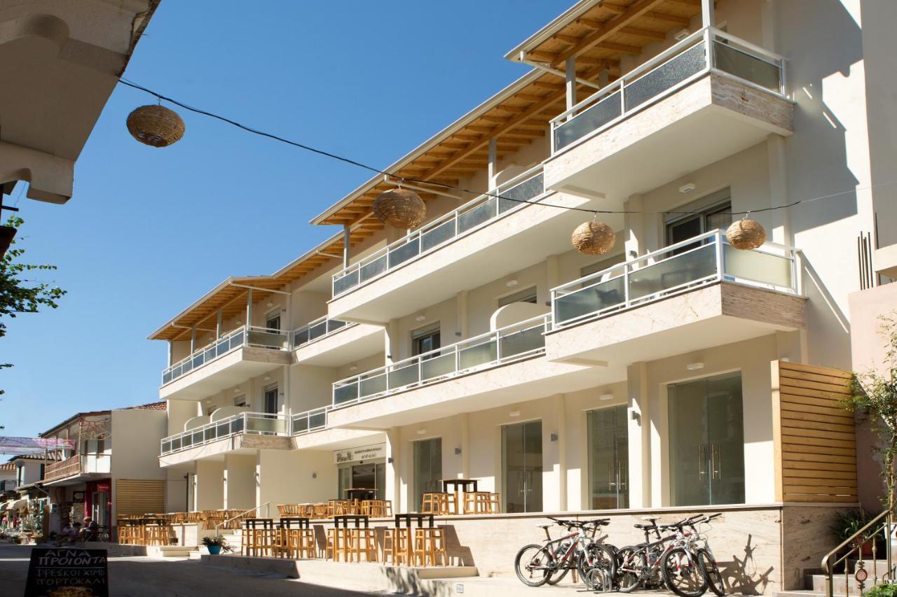 Grand TheoNi Boutique Hotel&Spa Vasiliki Extérieur photo