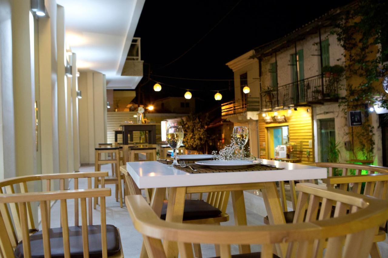 Grand TheoNi Boutique Hotel&Spa Vasiliki Extérieur photo